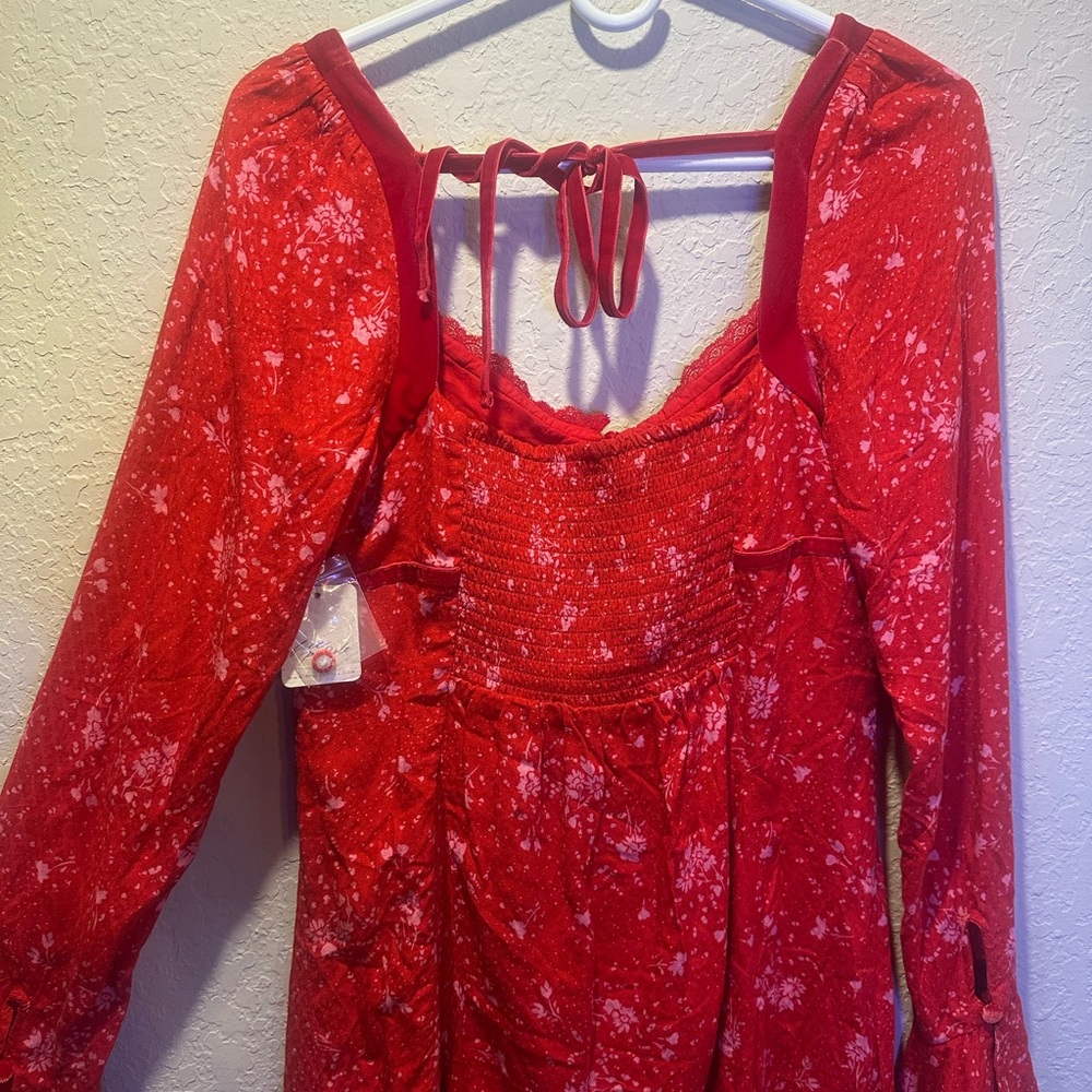 Free People NWT Tess Mini Red Floral Long Sleeve Dress Size Medium - Picture 8 of 9